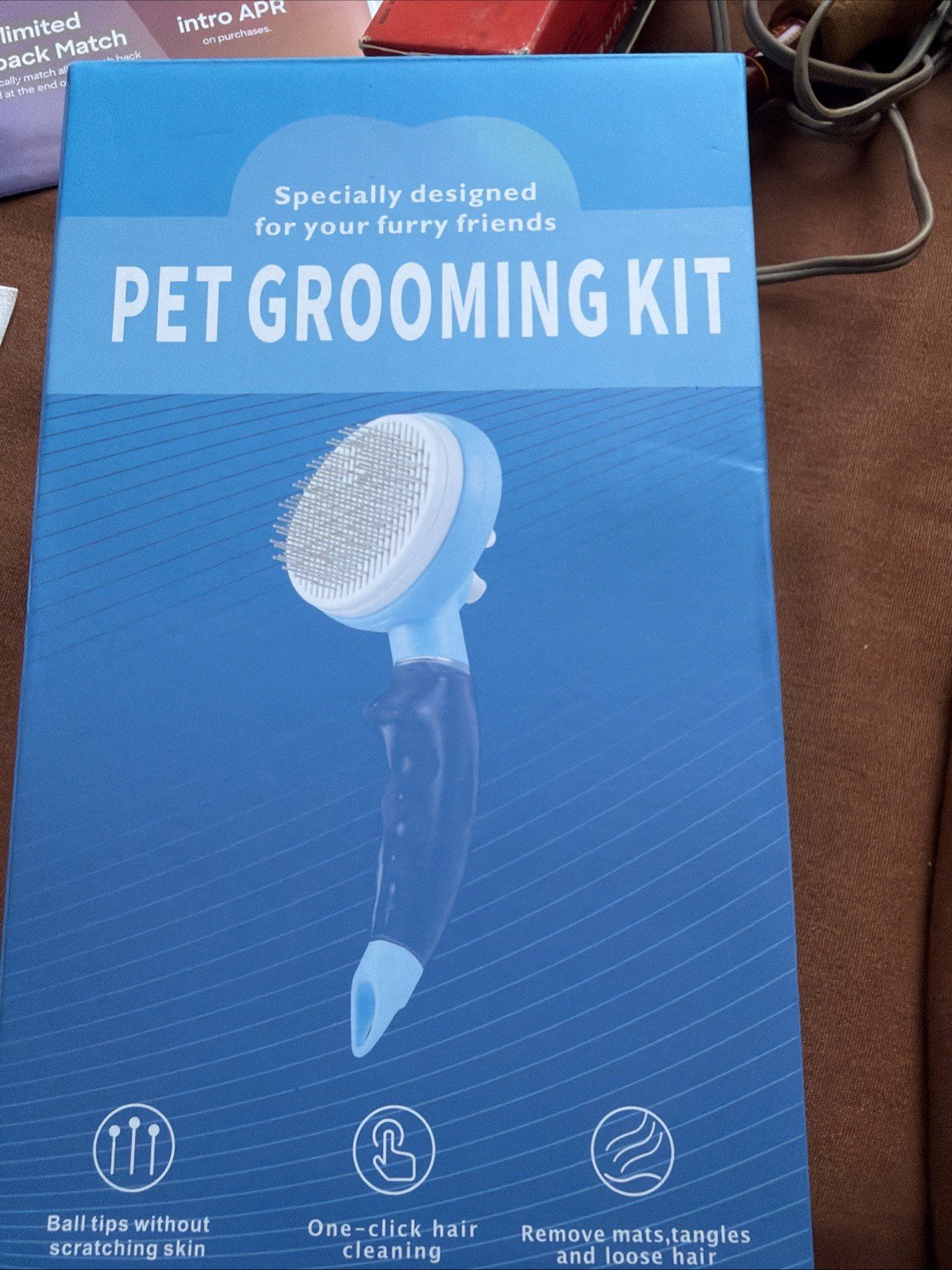 GripSoft Slicker Brush for Dog W Mist Spray Water Tank Ball Tips For loose Hair - Image 3