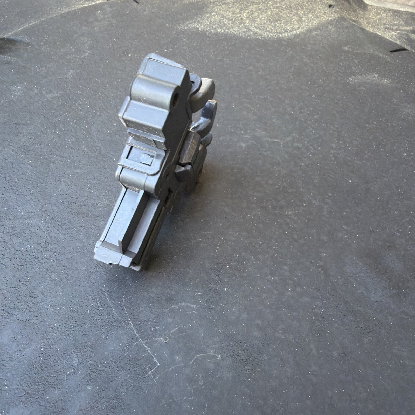 GENUINE USED GE Dishwasher Door Latch GDF650SGJ4WW AND MANY MODELS 265D1214G001 - Image 4