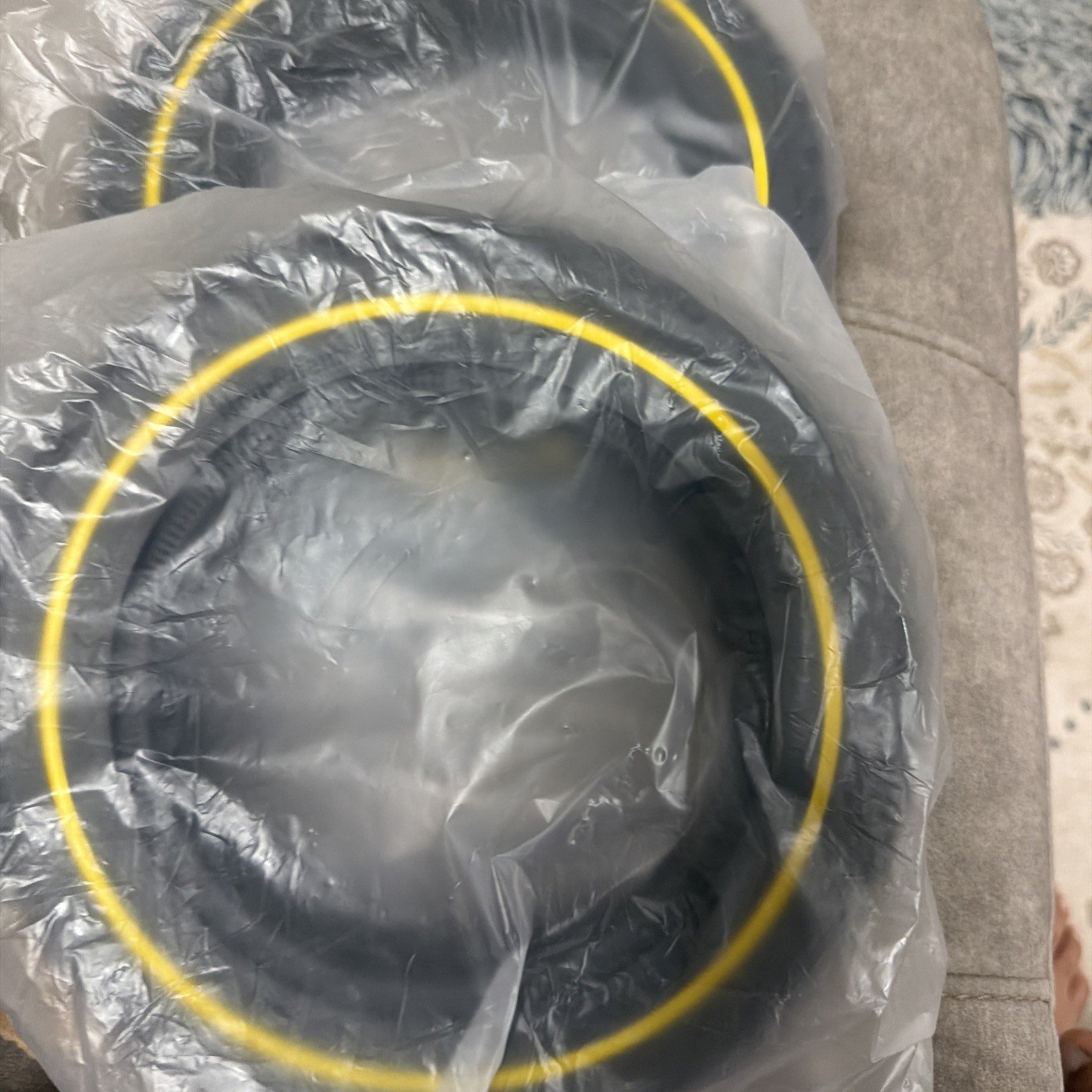 2pcs 10x2.0 Off road Solid tire Replaceable 10x2/54-152 10x2.125 OEM yellow - Image 2
