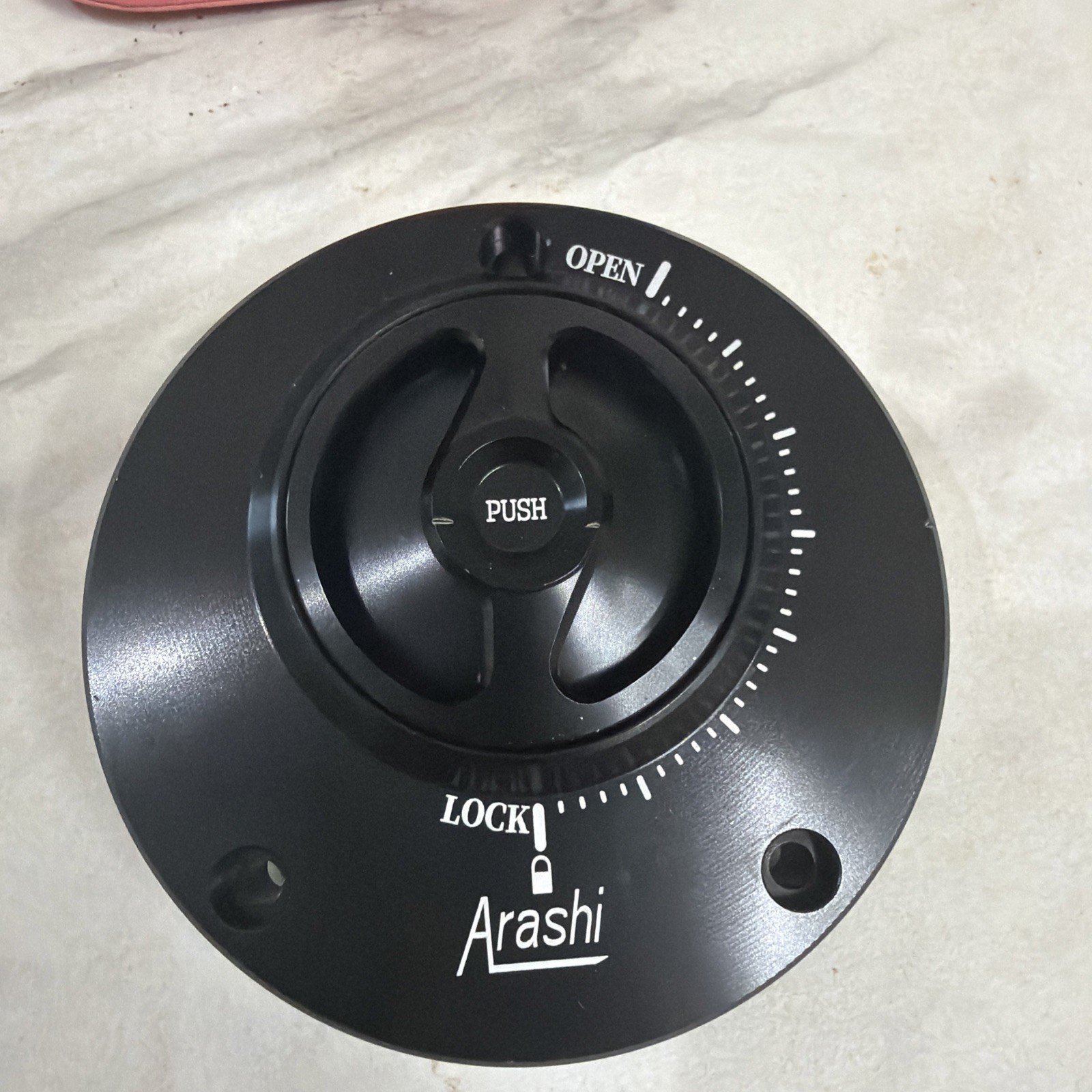 Keyless Fuel Cover Gas Tank Cap for Yamaha YZF-R1 2004-2017 YZF-R6 Missin Screws