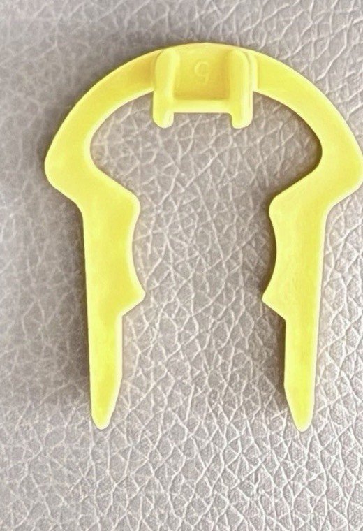 Genuine US MADE RETAINER CLIP HOSE RELL YELLOW TIP FAST SHIPPING NEW