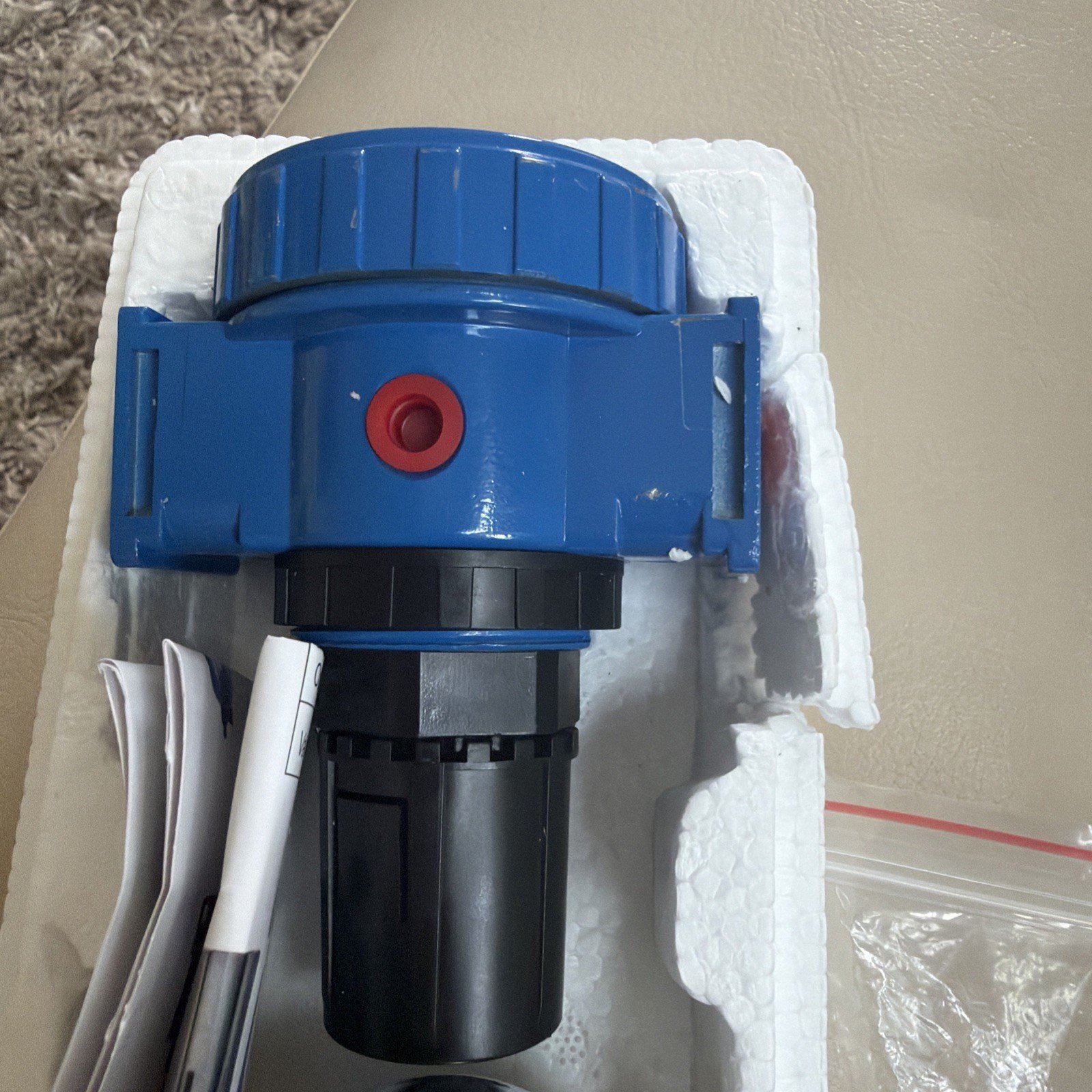 1/4" NPT Air Regulator for Compressed Air System 150 psi Steel-Protected Gauge - Image 2