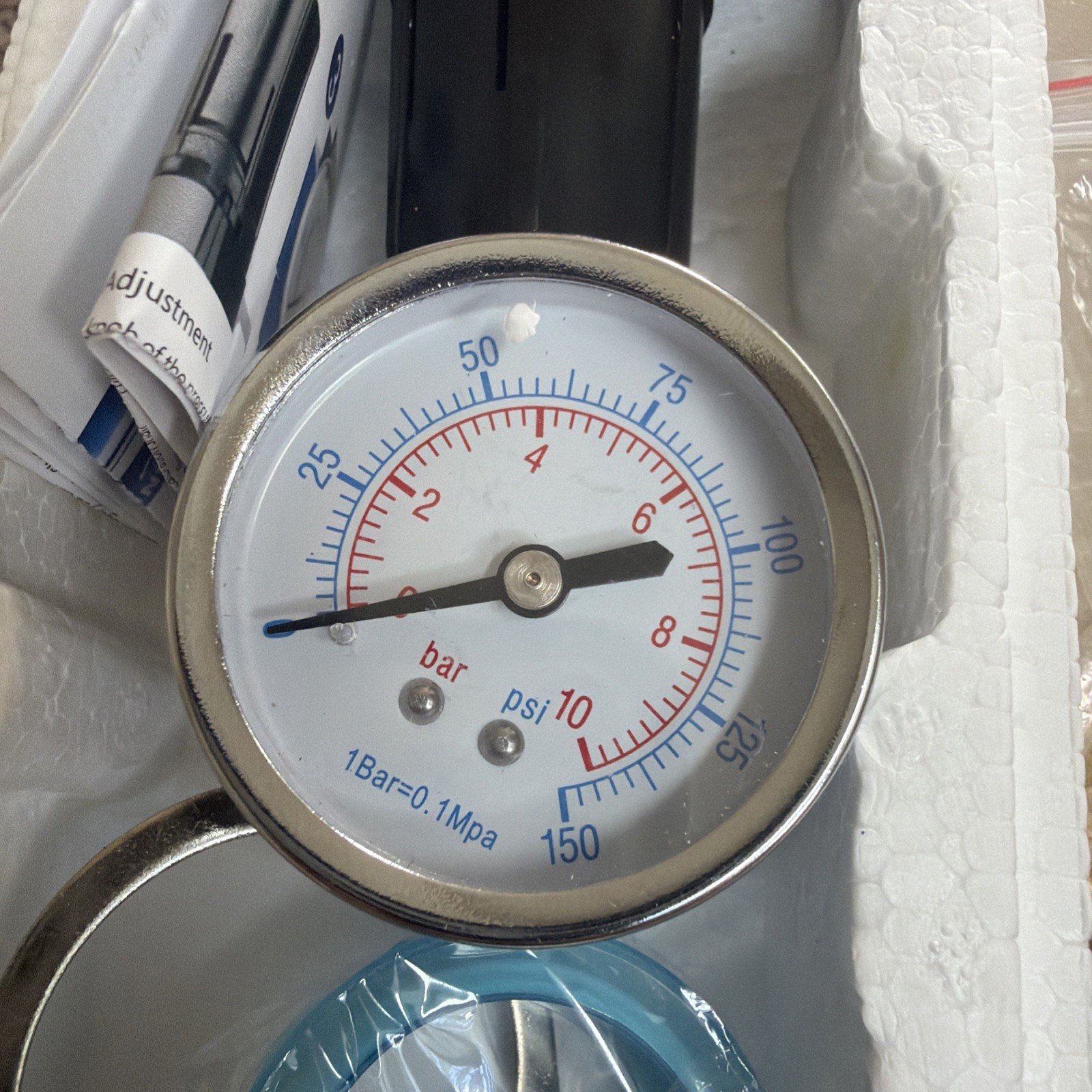 1/4" NPT Air Regulator for Compressed Air System 150 psi Steel-Protected Gauge - Image 4
