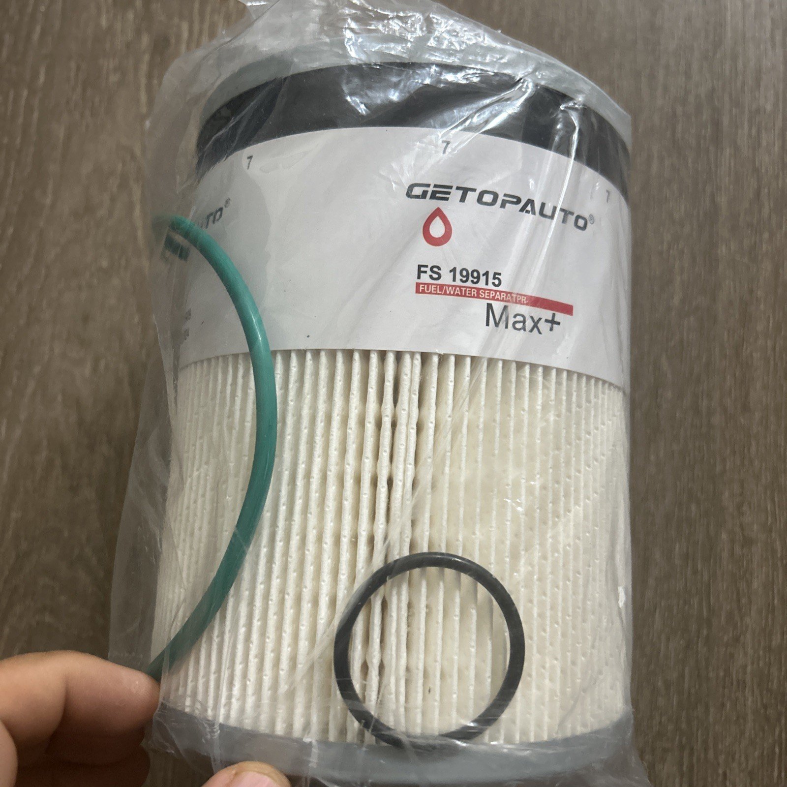 Getopauto FS19915 L9915F Fuel Filter Cummins with Water Separator Elemax
